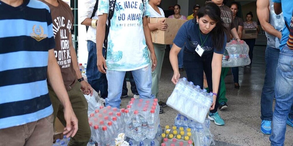 Terremoto Ecuador 2016 Aiuti